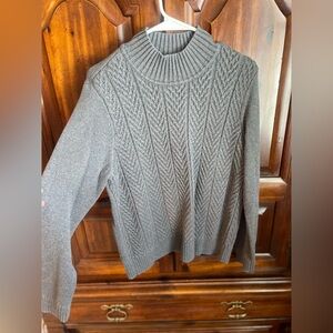 Croft & Barrow Gray Cable Knit Sweater